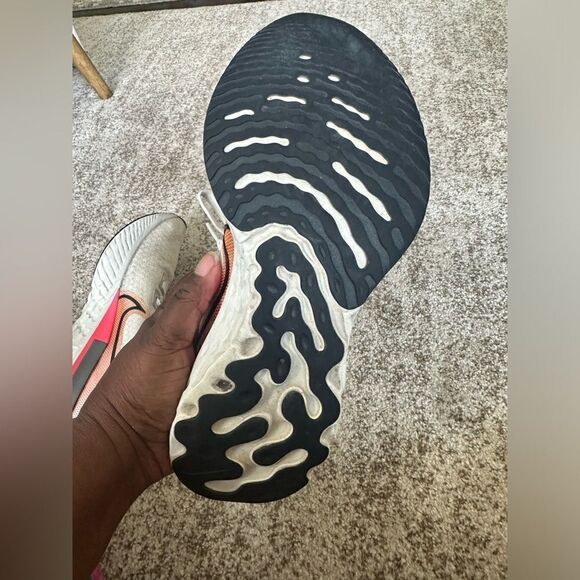 Nike React Infinity Run Flyknit women’s Shoes 7.5 - Picture 8 of 9